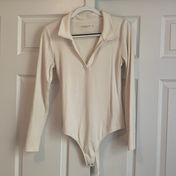 Abercrombie & Fitch Tops - Abercrombie bodysuit